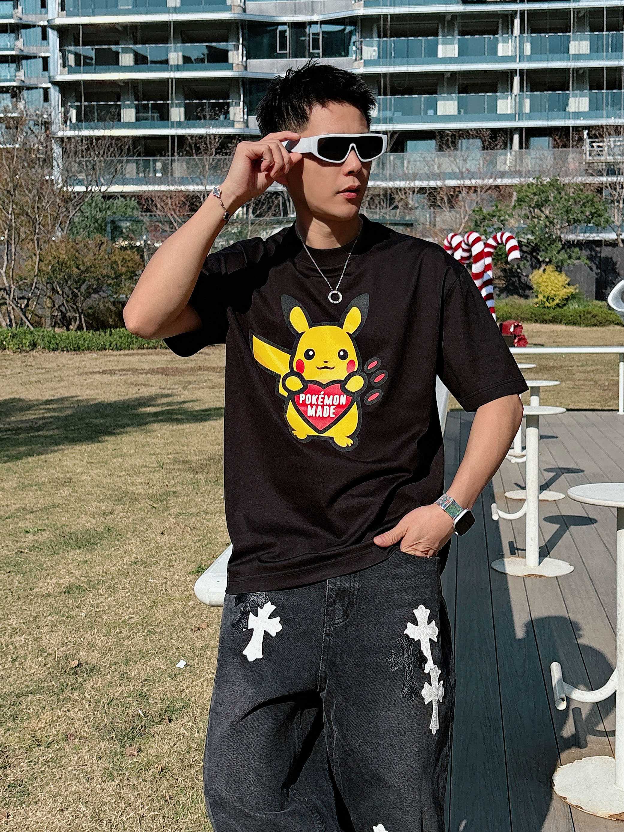 HUMAN 2026春夏新款首发专柜最新款短袖圆领T恤 高端订制 设计前卫时尚！品牌logo重工艺设计 