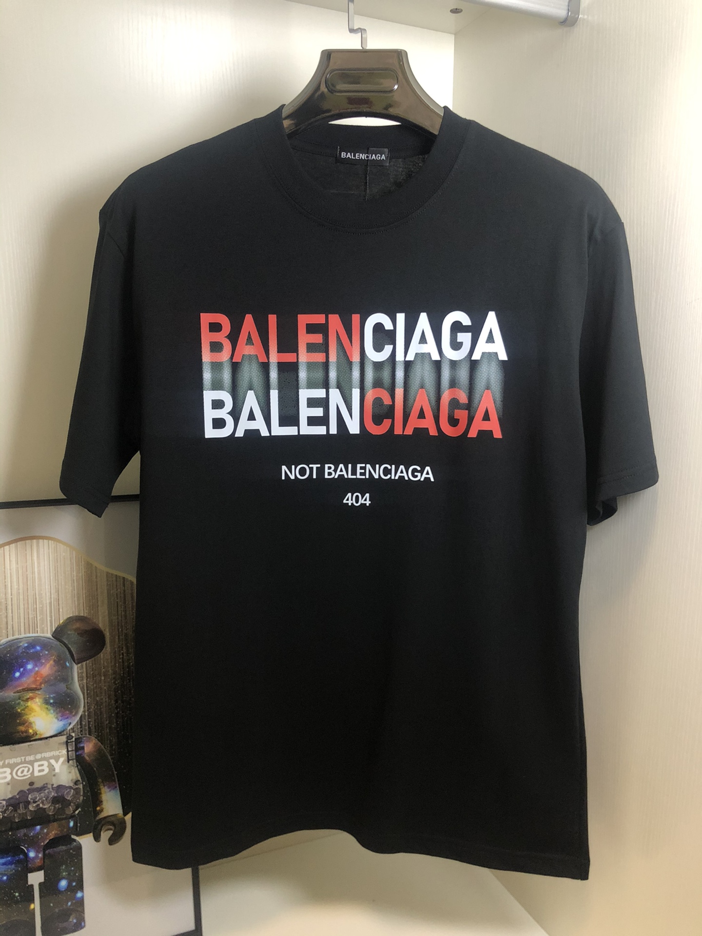 Balenciaga Kleding T-Shirt Zwart Wit Afdrukken Unisex Katoen Herfst/winter collectie Fashion Korte mouw