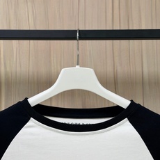 【全码现货】Chrome Hearts克罗心符文撞色拼接长袖 size S M L XL 这款Chrome Hearts 【全码现货】Chrome Hearts克罗心符文撞色拼接长袖 size S M L XL 这款Chrome Hearts