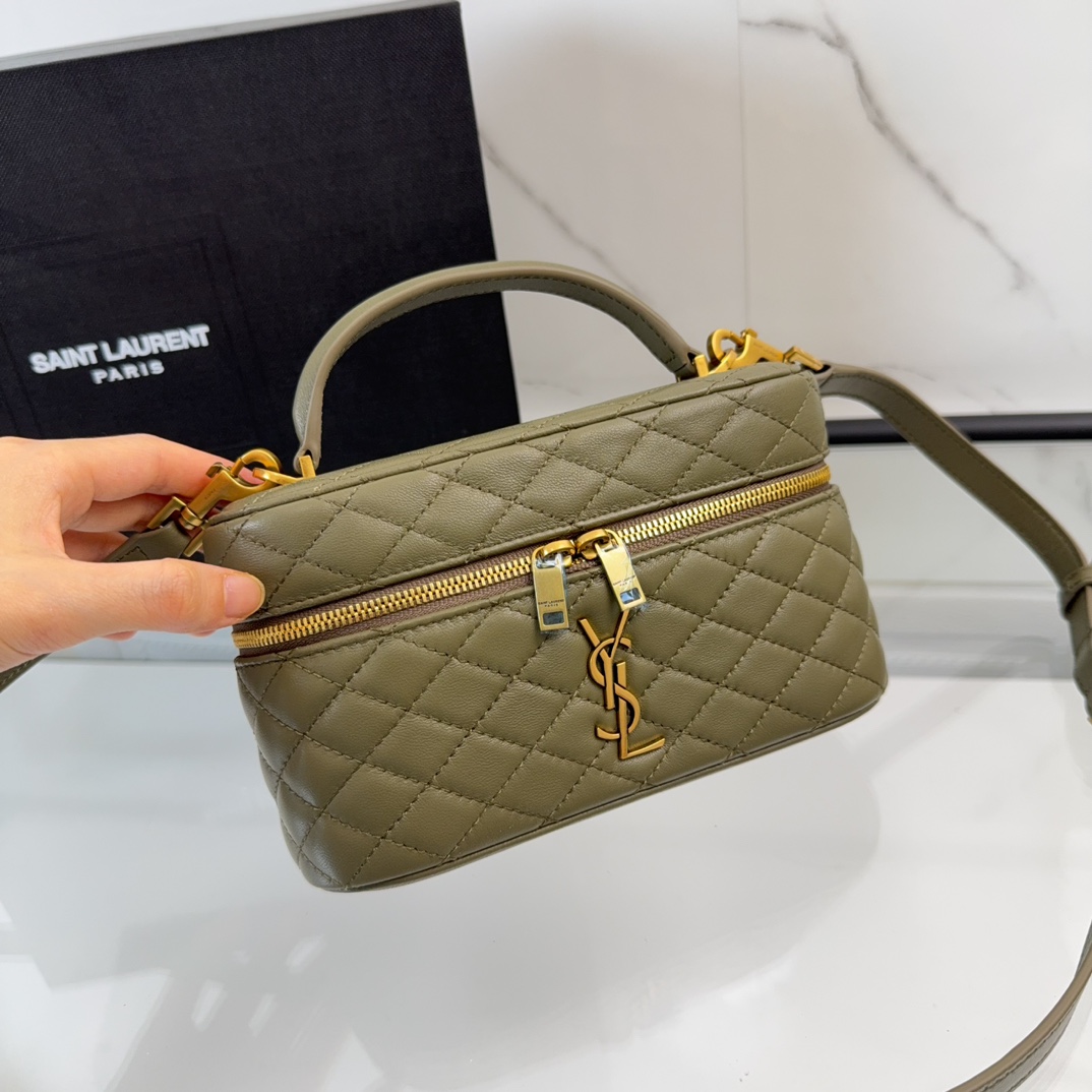 Saint Laurent everyday shoulder