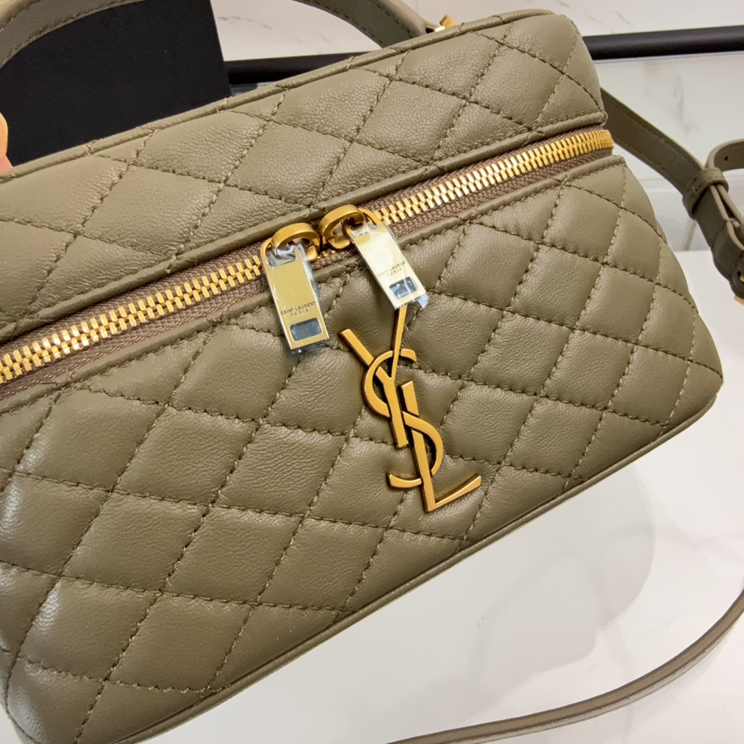 Saint Laurent everyday shoulder