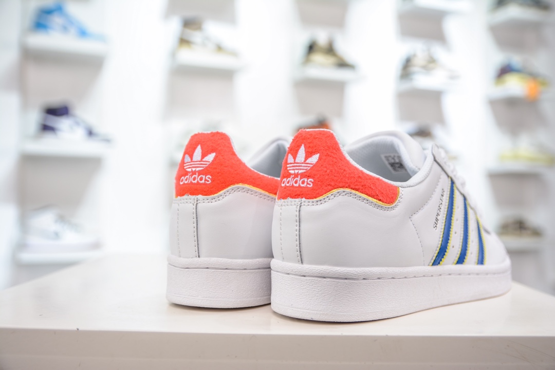 150 Adidas   Originals Superstar 经典复古贝壳头板鞋  HQ1939