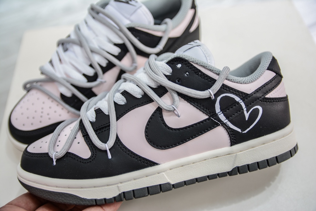 240 YC纯原 Nike  Dunk Low 贪心辣妹 黑粉  DD1503-117