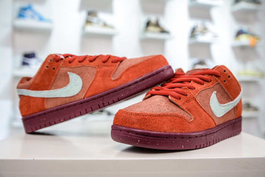 210 Nike  SB Dunk Low Pro 红色小龙虾 DV5429-601