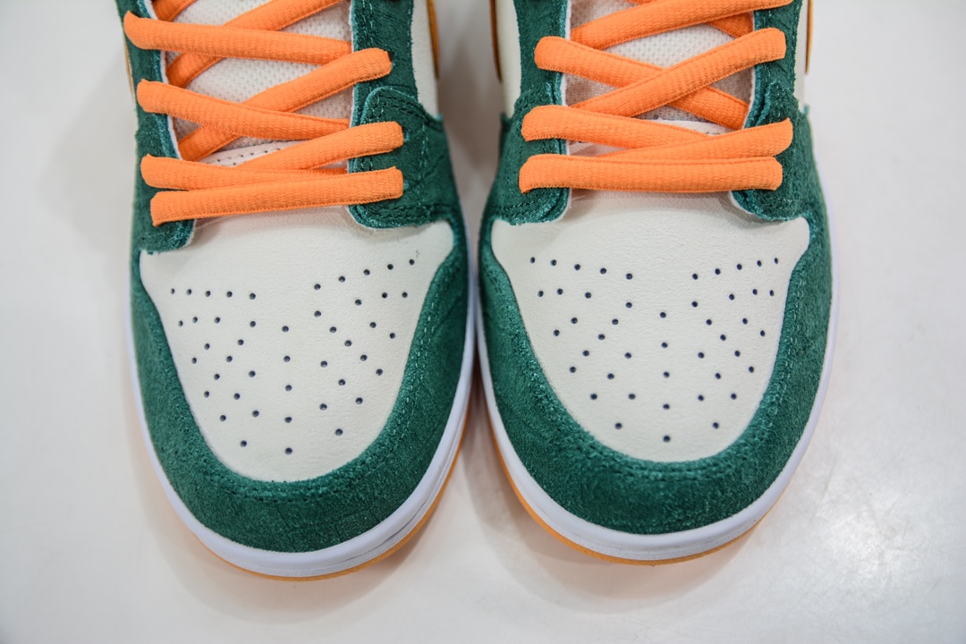 Top pure original Nike SB Dunk Low Pro Green Orange 304292-383