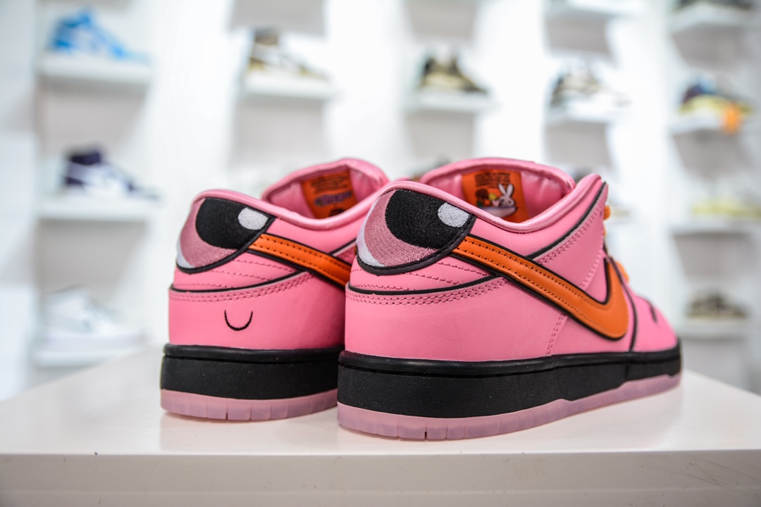 Top纯原 The Powerpuff Girls x Nike SB Dunk Low 飞天小女警联名 粉色花花 FD2631-600