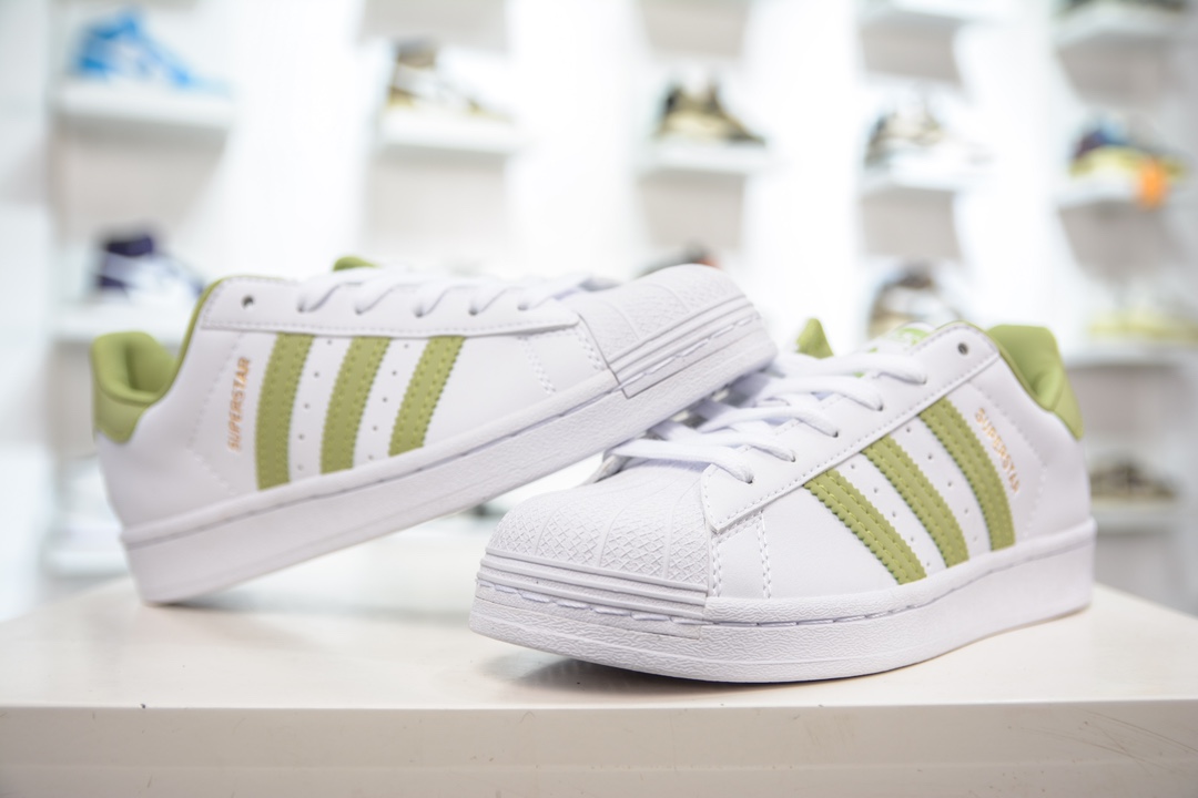 150 Adidas   Originals Superstar 经典复古贝壳头板鞋 GY5986