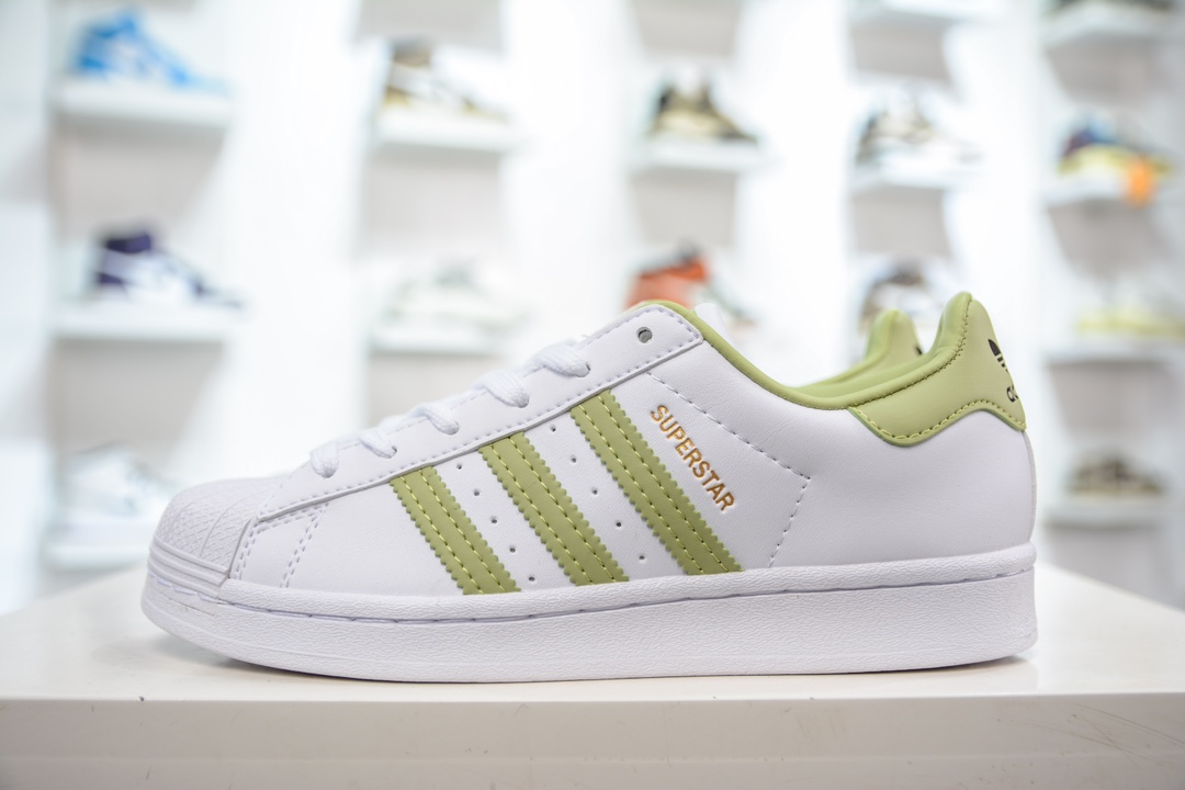 150 Adidas   Originals Superstar 经典复古贝壳头板鞋 GY5986