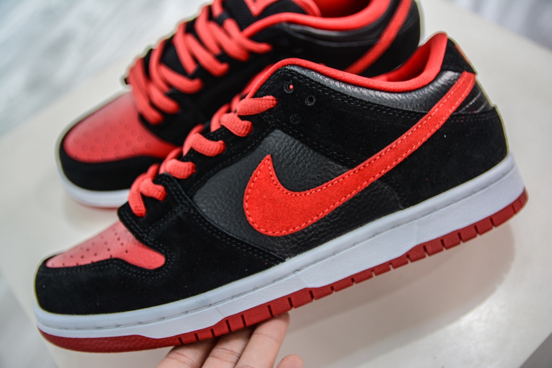 220 史诗级性价比 NIKE SB Dunk Low 黑红配色 304292-039