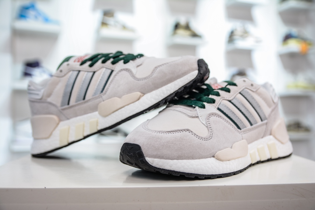 200 Adidas   ZX930 x EQT Never Made Pack 阿迪复古休闲鞋 G27115