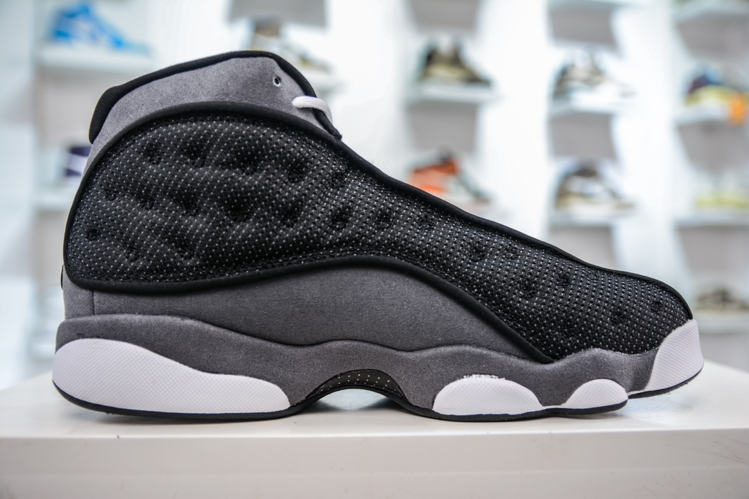 300 Air Jordan AJ13 Retro 黑灰 DJ5982-060