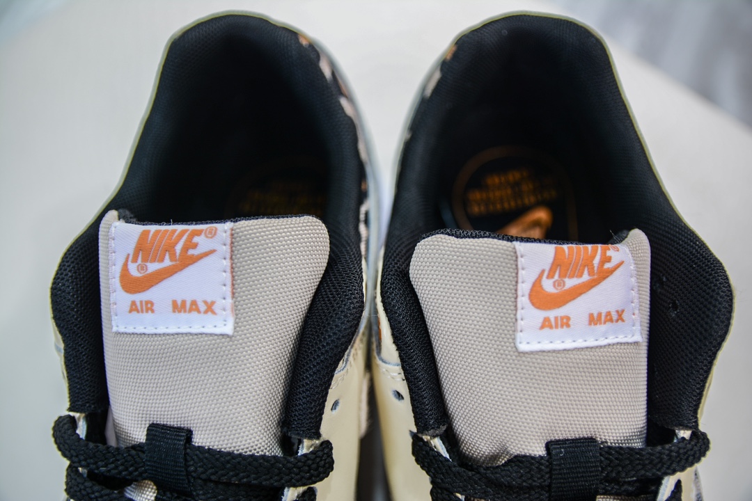 180 Nike  Air Max 1 初代复古气垫慢跑鞋 BV1977-200