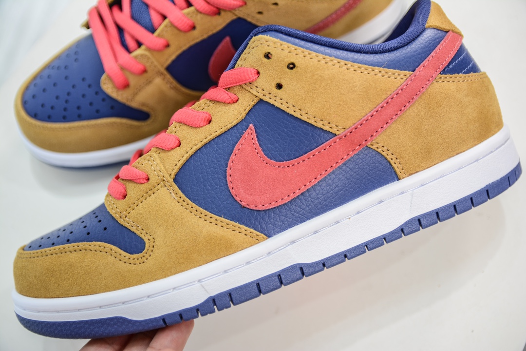 Epic value for money Nike SB Dunk Low Papa Bear Brown Red Blue Color BQ6817-700