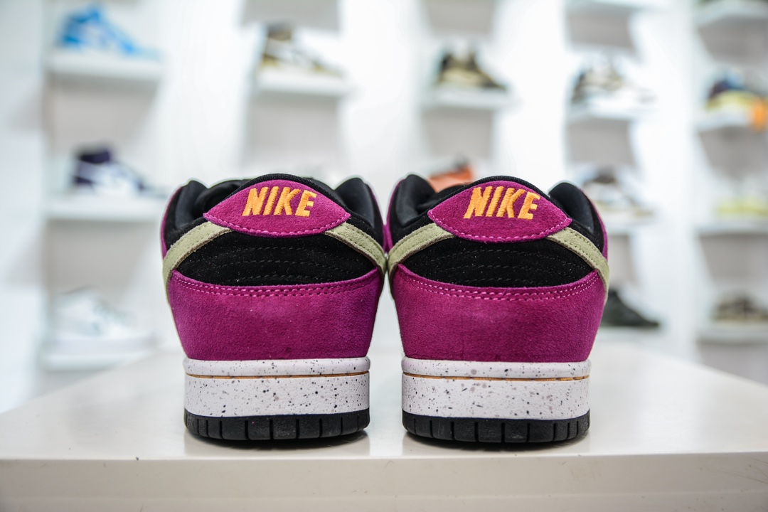 210 史诗级性价比 NIKE SB Dunk Low 黑红梅配色 BQ6817-501