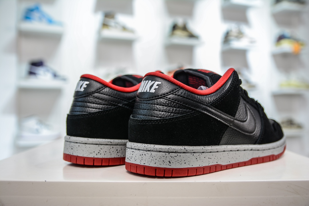 NIKE SB Dunk Low Pro”J-PACK” 黑红公牛 304292-039