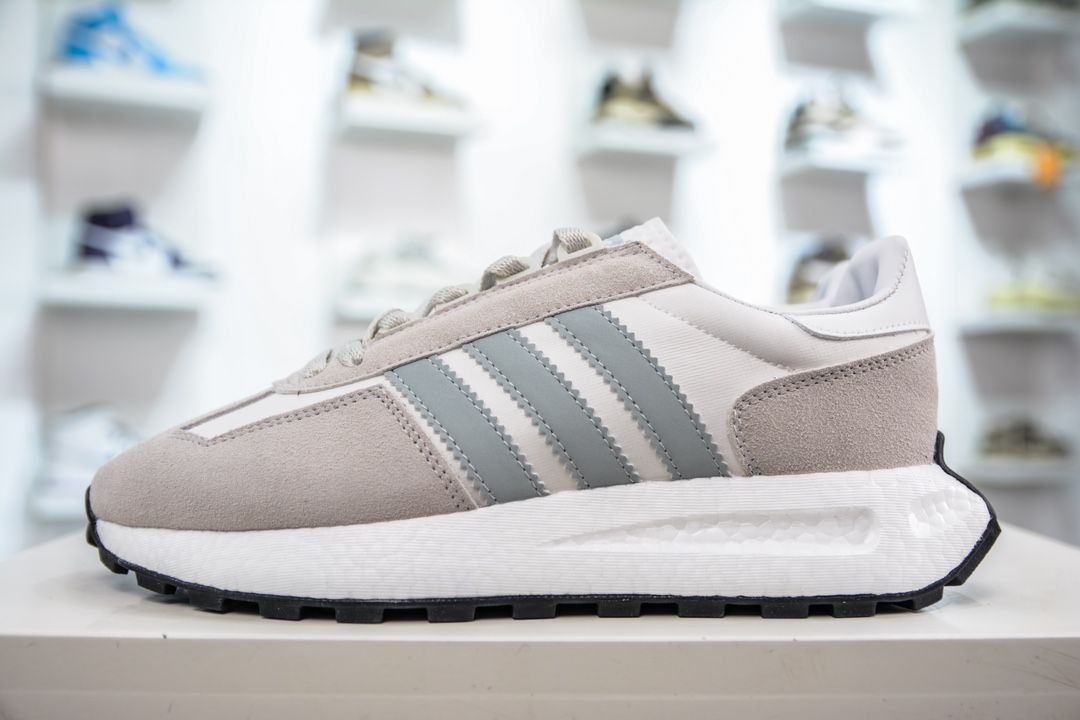 200 Adidas   Originals Retropy Boost E5系列复古赛车慢跑鞋 IE7063