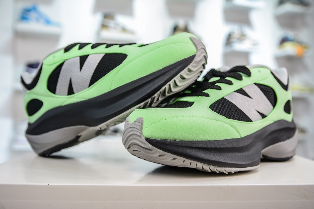 220 纯原 AURALEE x New Balance Warped Runner NB新百伦联名低帮复古老爹风休闲运动慢跑鞋