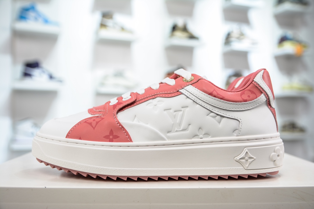 380 路易威登Louis Vuitton Time Out Low Sneaker 舒畅系列休闲百搭板鞋