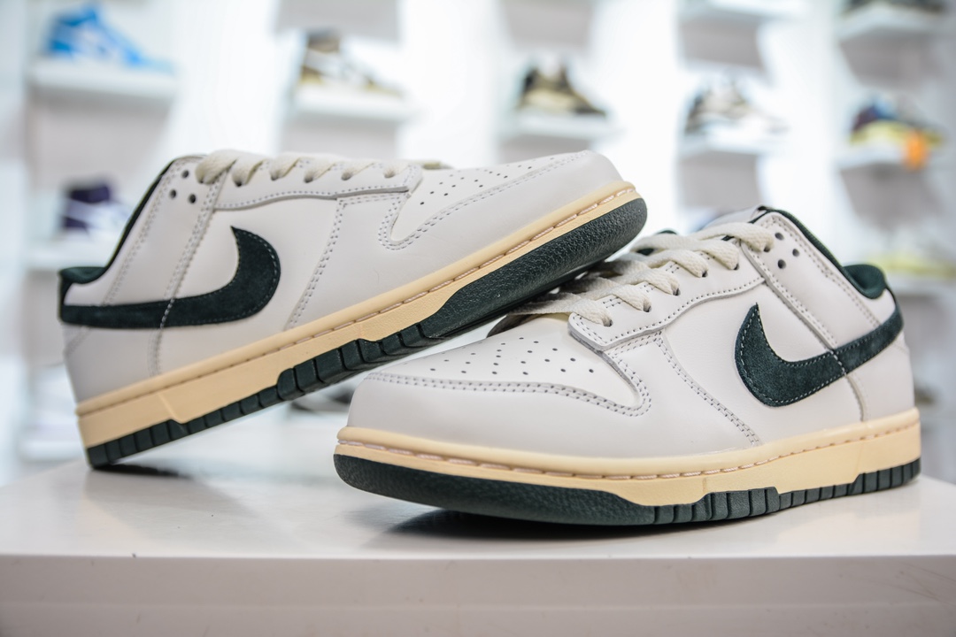 Nike SB Dunk Low Beige Dark Green Hook FQ8080-133