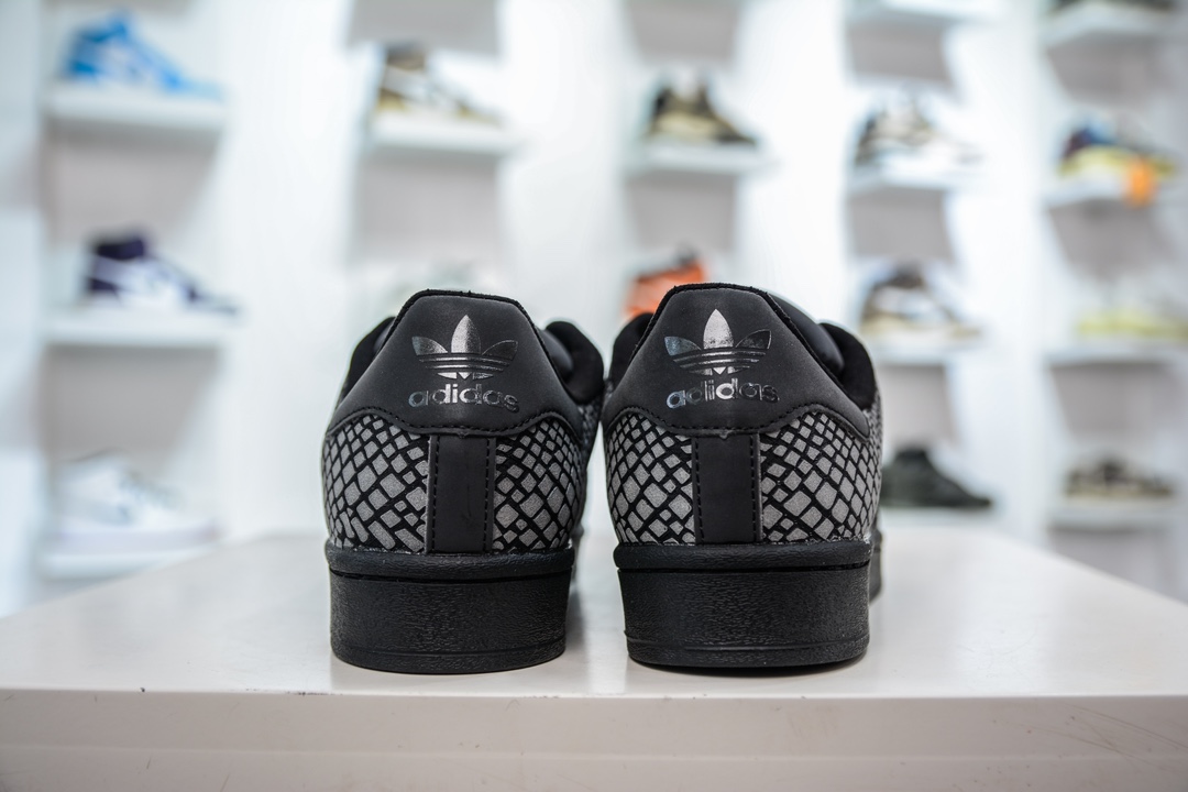 Original Adidas Superstar X Atmos Luminous Black Snake 3M Reflective Black Snake Shell Toe Shoes FY6014