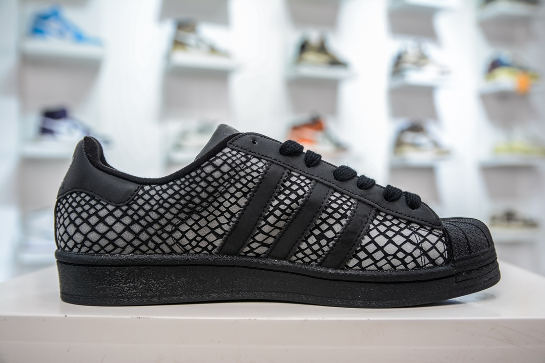 Original Adidas Superstar X Atmos Luminous Black Snake 3M Reflective Black Snake Shell Toe Shoes FY6014