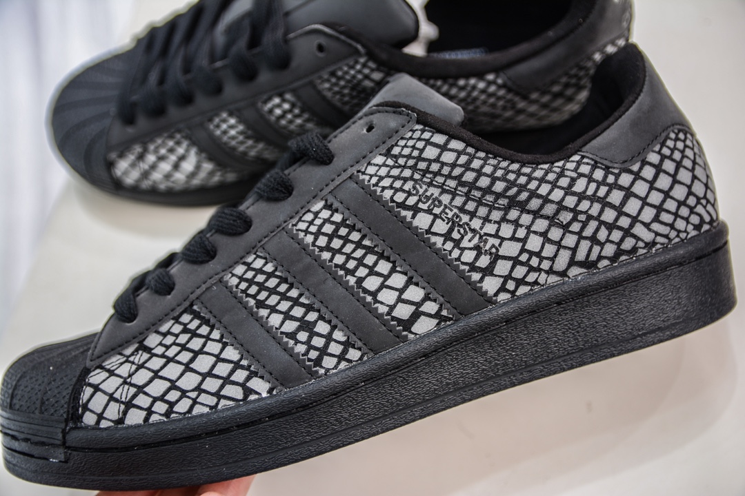 Original Adidas Superstar X Atmos Luminous Black Snake 3M Reflective Black Snake Shell Toe Shoes FY6014