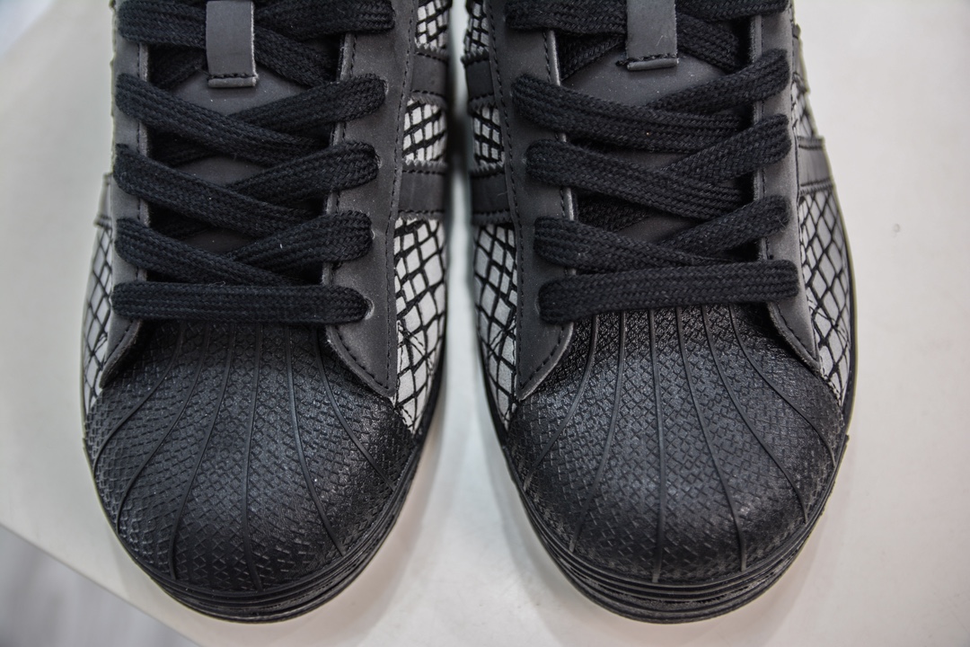 Original Adidas Superstar X Atmos Luminous Black Snake 3M Reflective Black Snake Shell Toe Shoes FY6014