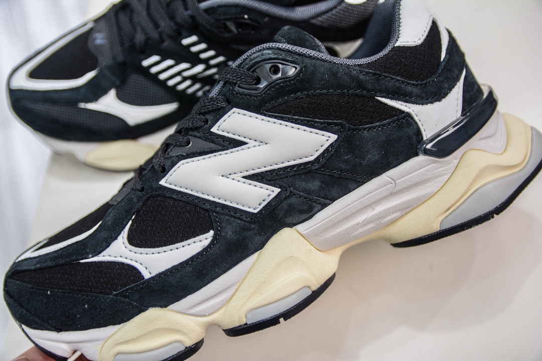 220 T版纯原 新百伦New Balance NB9060 黑白配色 U9060AAA