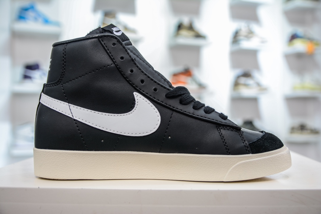 Nike Blazer Low 77 JUMBO复古经典开拓者 DO1344-001