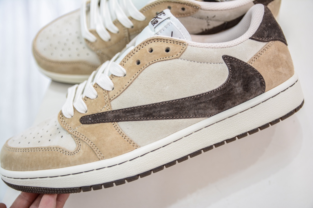 220 Fragment x Travis Scott x Air Jordan 1 Low 三方联名倒钩   DM7866-111