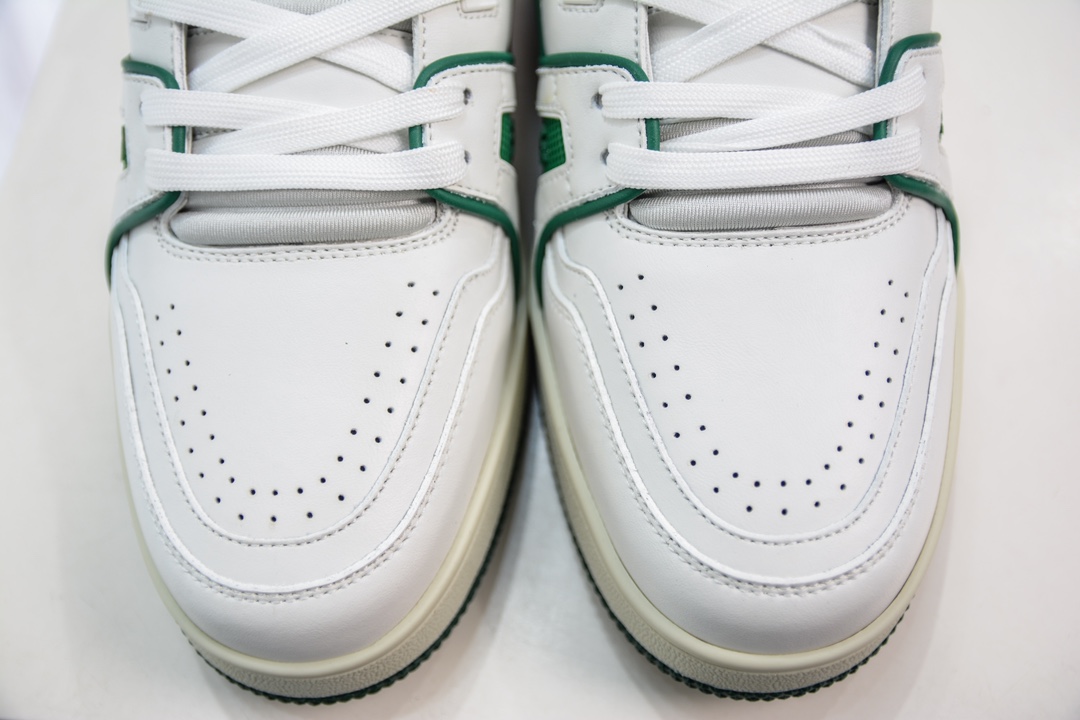 PB version of the original Louis Vuitton Trainer lv fashion show sneakers in off-white and green