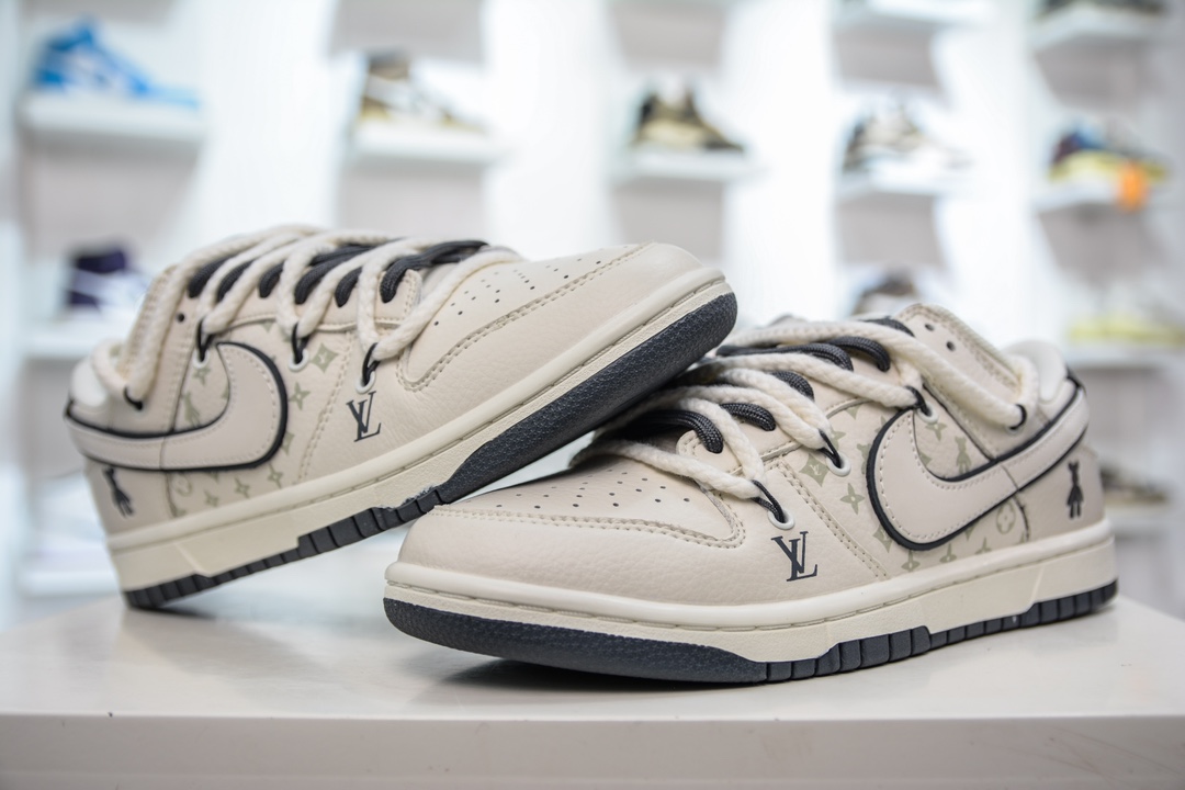 300 Lv x Nike Dunk Low 灰暴力熊  FC1688-136