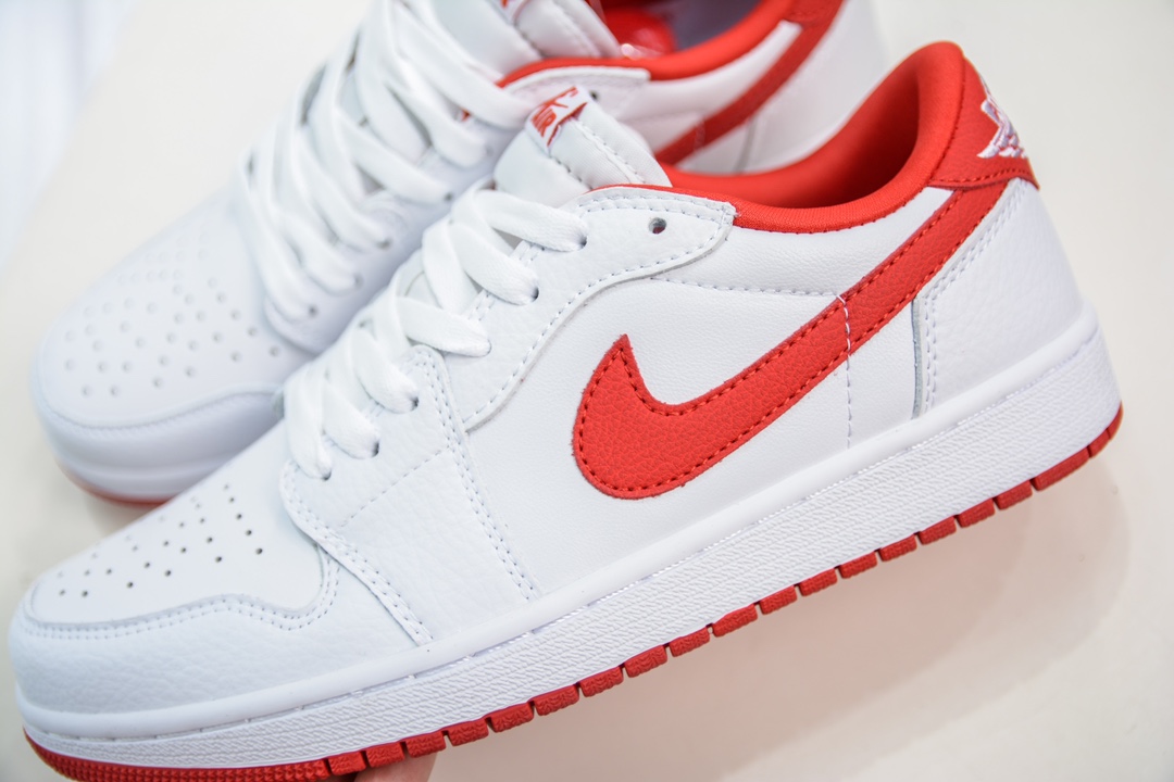 T version of the original Air Jordan AJ1 Low low-top white and red hook CZ0790-161