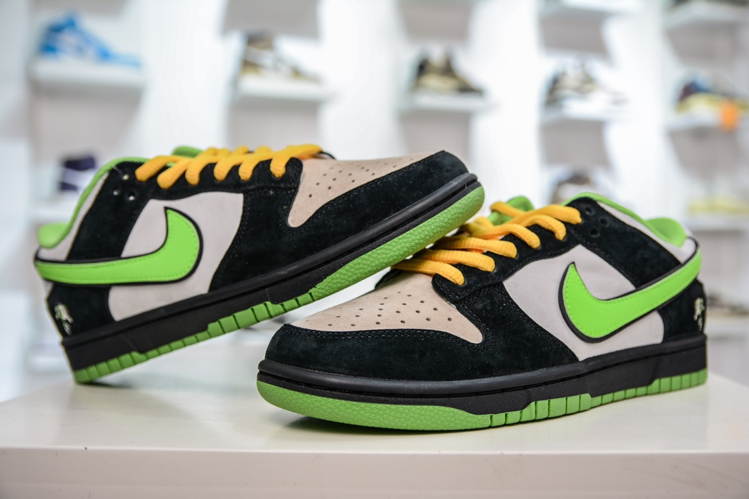 Nike SB Dunk Low Powerpuff Girls GP5532-063