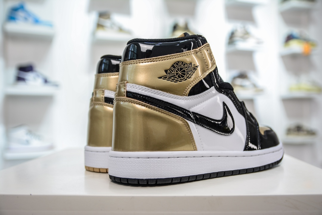 Air Jordan AJ1 ComplexCon Gold Top 3 Black and Gold 861428-001