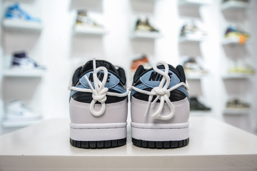 YC version of the original Nike Dunk Low Night Messenger Dark Blue DV0831-002