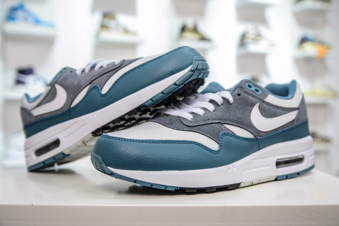 Nike Air Max 1 初代复古气垫慢跑鞋 BV1977-200