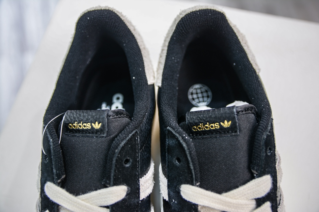 150 adidas originals Superstar 贝壳头  GY3428