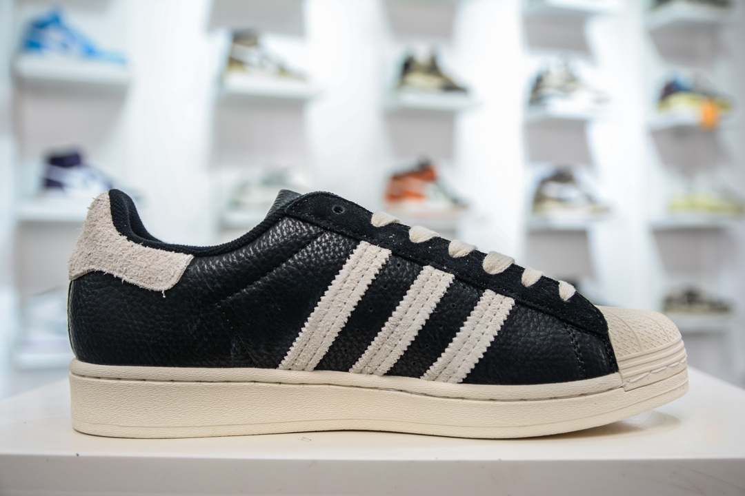 150 adidas originals Superstar 贝壳头  GY3428