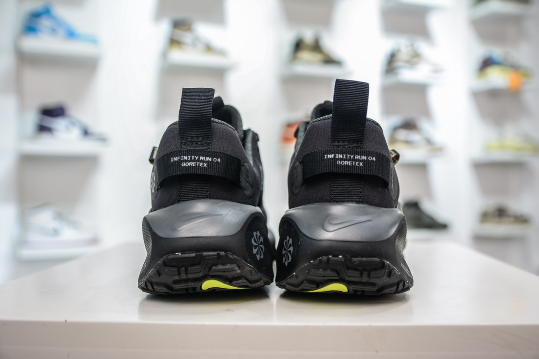 200 Nike  Infinity Run 4 Gore-Tex 耐克防水公路助力畅跑鞋  FB2197-002