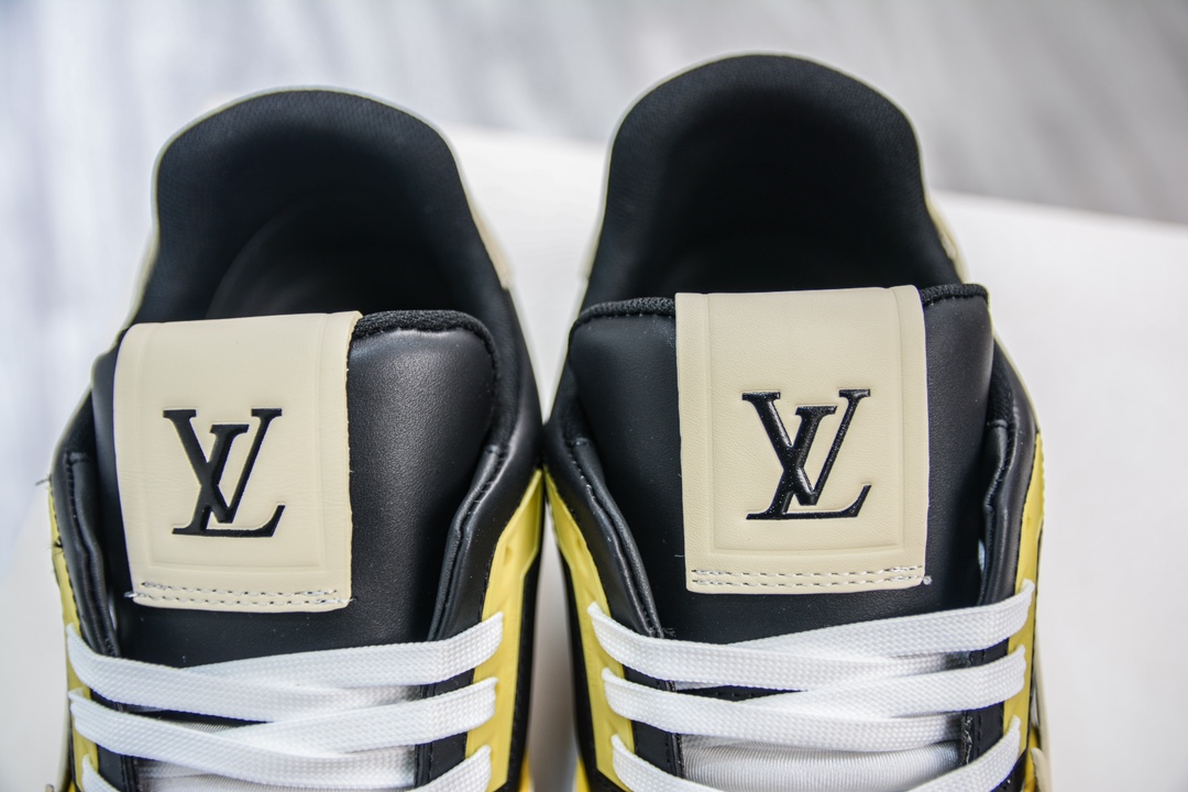 Pure original LV joint low-top sneakers black beige wax yellow