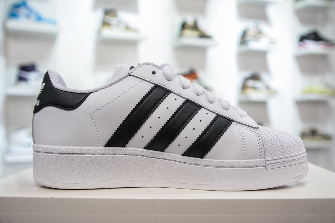 CS pure original Adidas Originals Superstar XLG shell head black and white IF9995