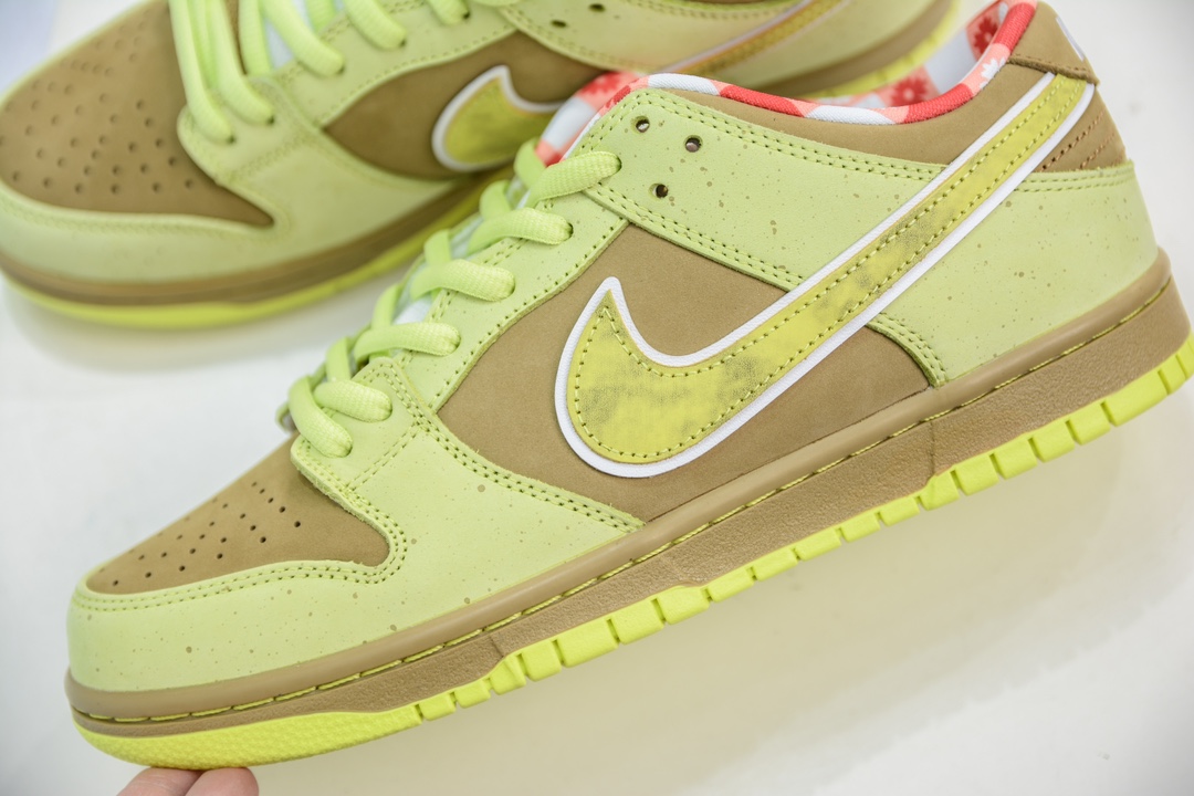 Dunk SB Low Custom Series Mustard Green Lobster Color BV1310-566