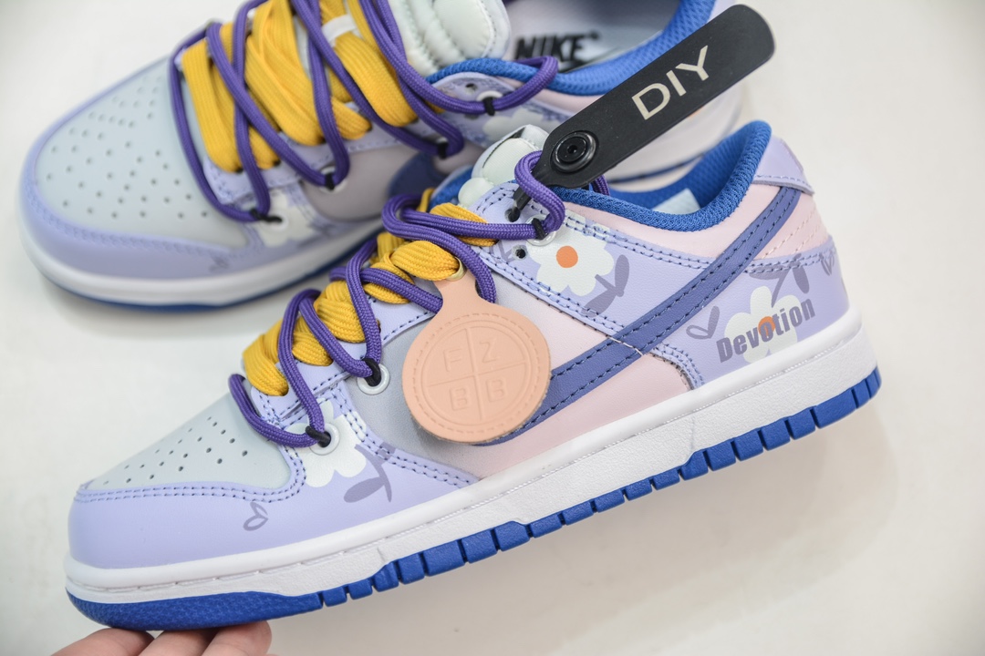 300 Nike SB Dunk Low 蓝紫粉 小白花 解构抽绳鞋带 CW1590-104