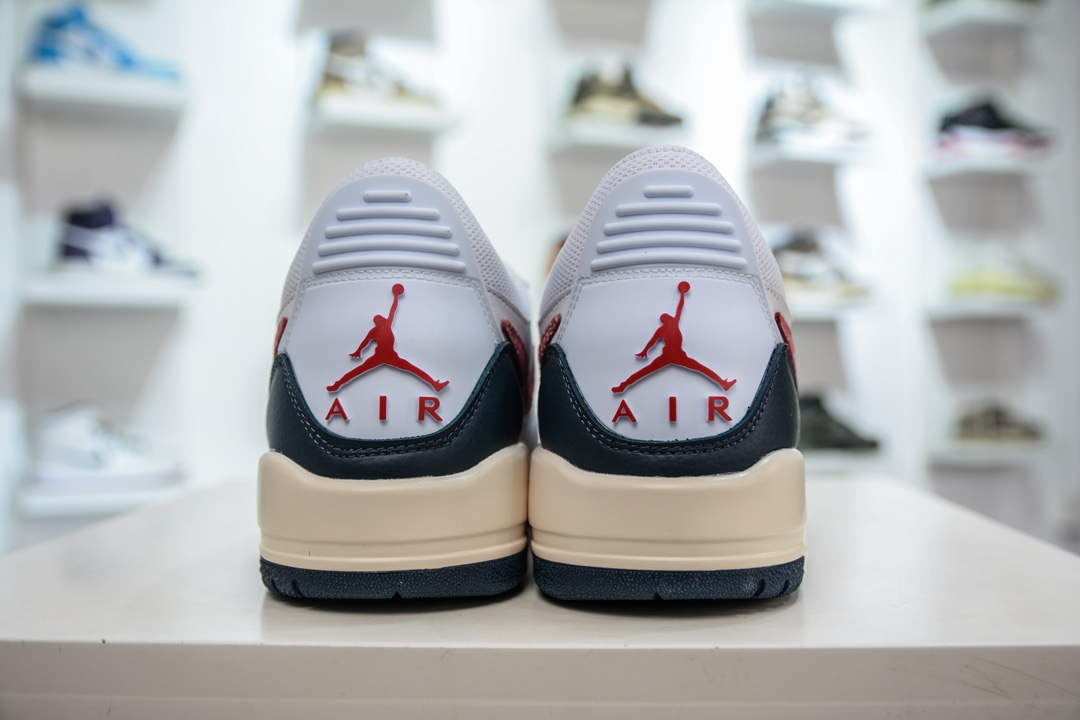 240 Air Jordan Legacy AJ312 低帮 情人节白红蓝 CD9054-146