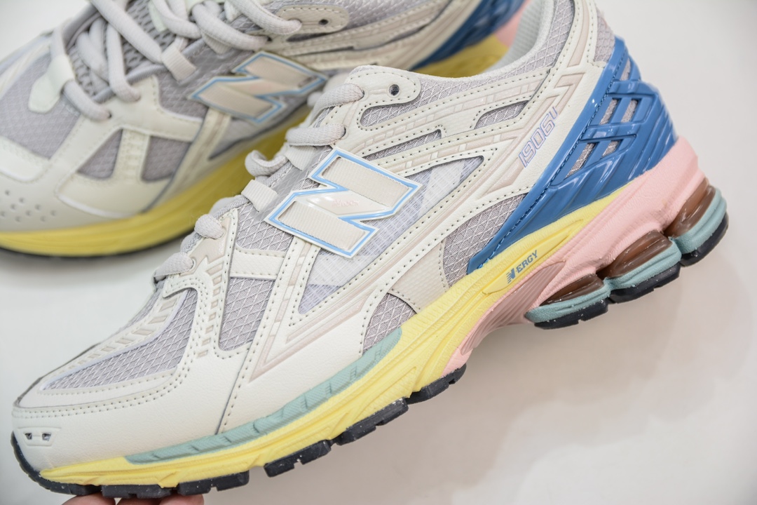 200 T版纯原 Auralee × New Balance NB 1906R 防滑耐磨低帮跑步鞋 M1906NC