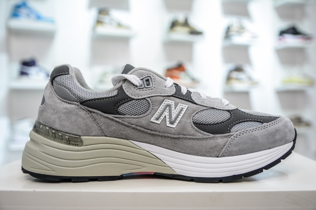 260 M版纯原 New Balance 新百伦NB992总统复古慢跑鞋 M992GR