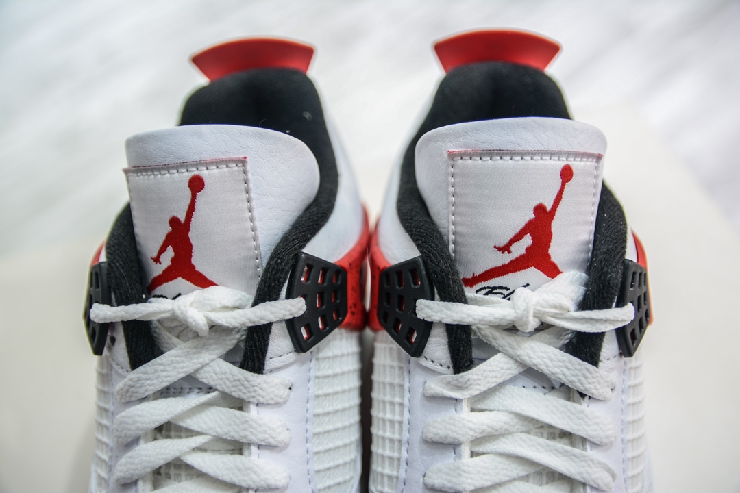 400 神版纯原 Air Jordan AJ4 Retro 黑白红 DH6927-161