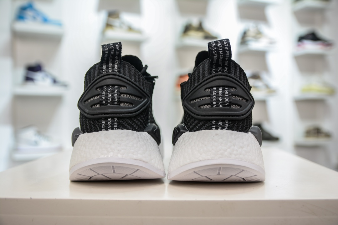 220  Adidas Originals NMD V3 Boost 百搭单品 爆米花缓震跑鞋 IG0480