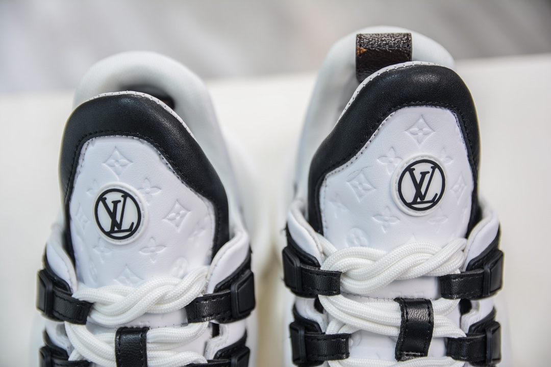 500  Louis Vuitton Archlight Sneakers LV Archlight 老爹鞋